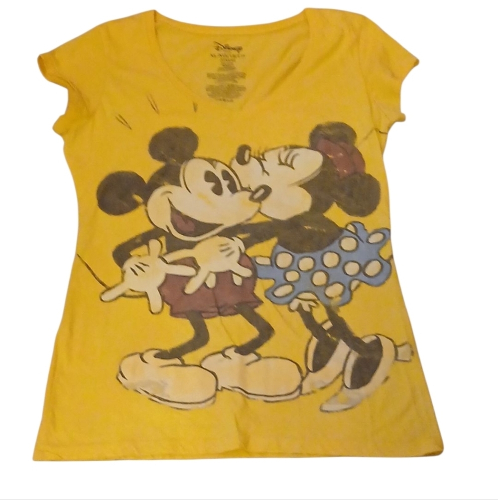 Disney -3 Vintage Disney Tee Shirts, 1 -Junior XL, 1 -Ladies XL, 1 -Male XL Good - Picture 15 of 16